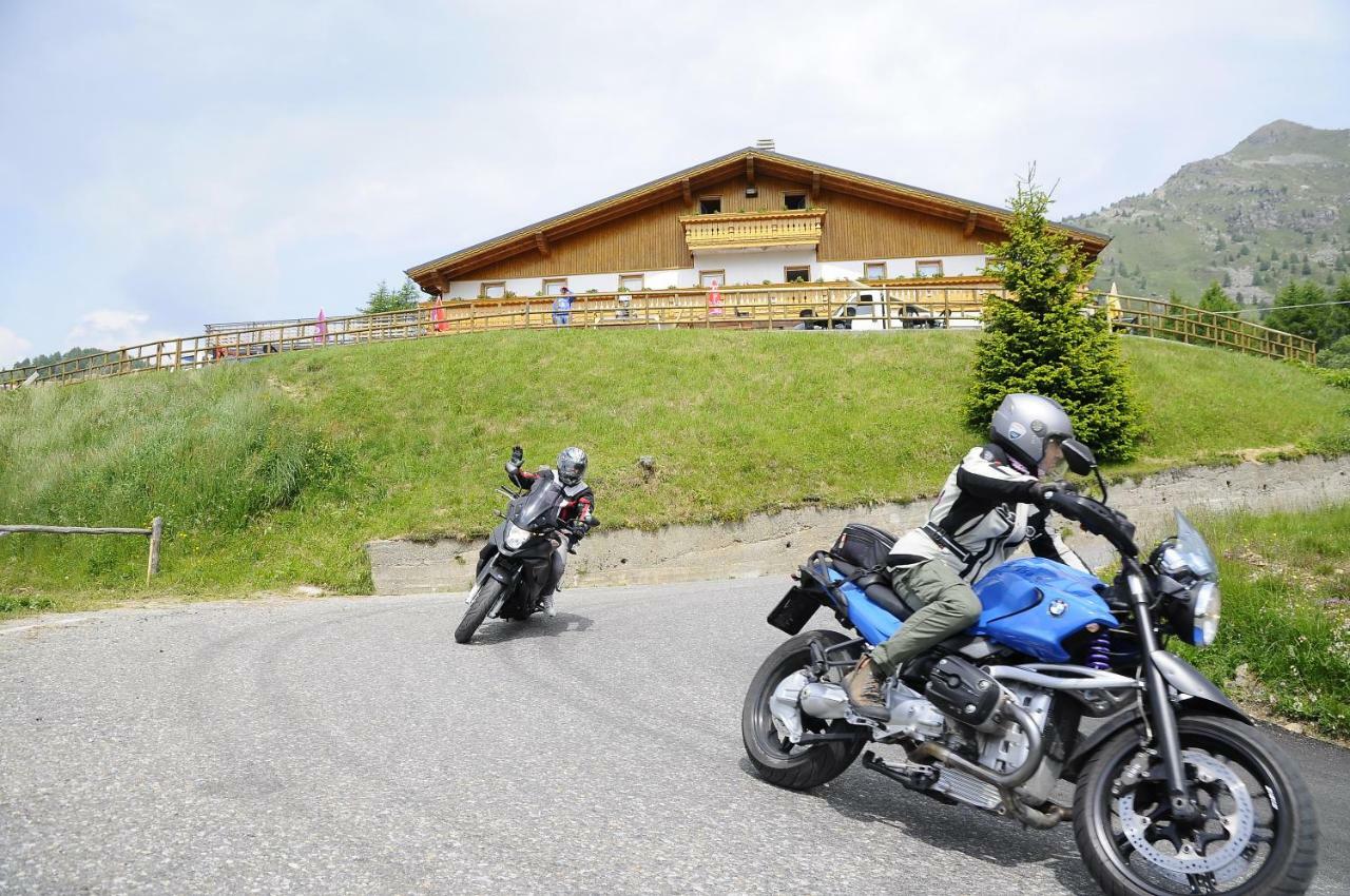 Belvedere Mountain Experience Hotel Monno Екстериор снимка